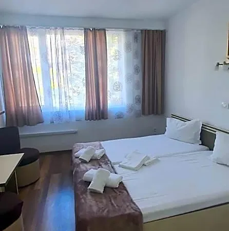 Szálloda Pescarus 2*