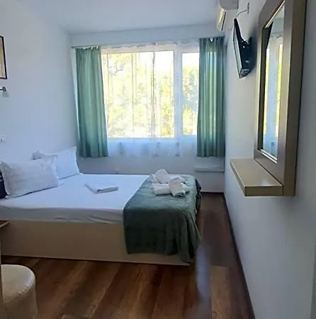 Pescarus Szálloda 2*