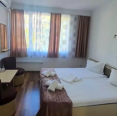 Szálloda Pescarus Mamaia