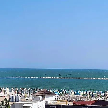 Szálloda Pescarus Mamaia